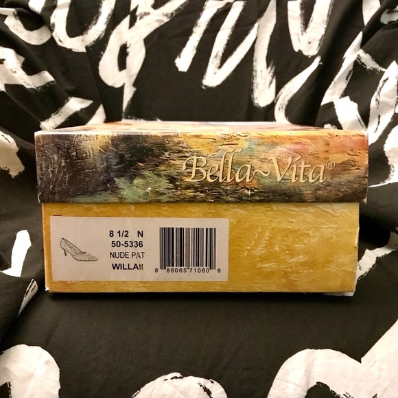 Tan patent heels - Picture 5 of 6